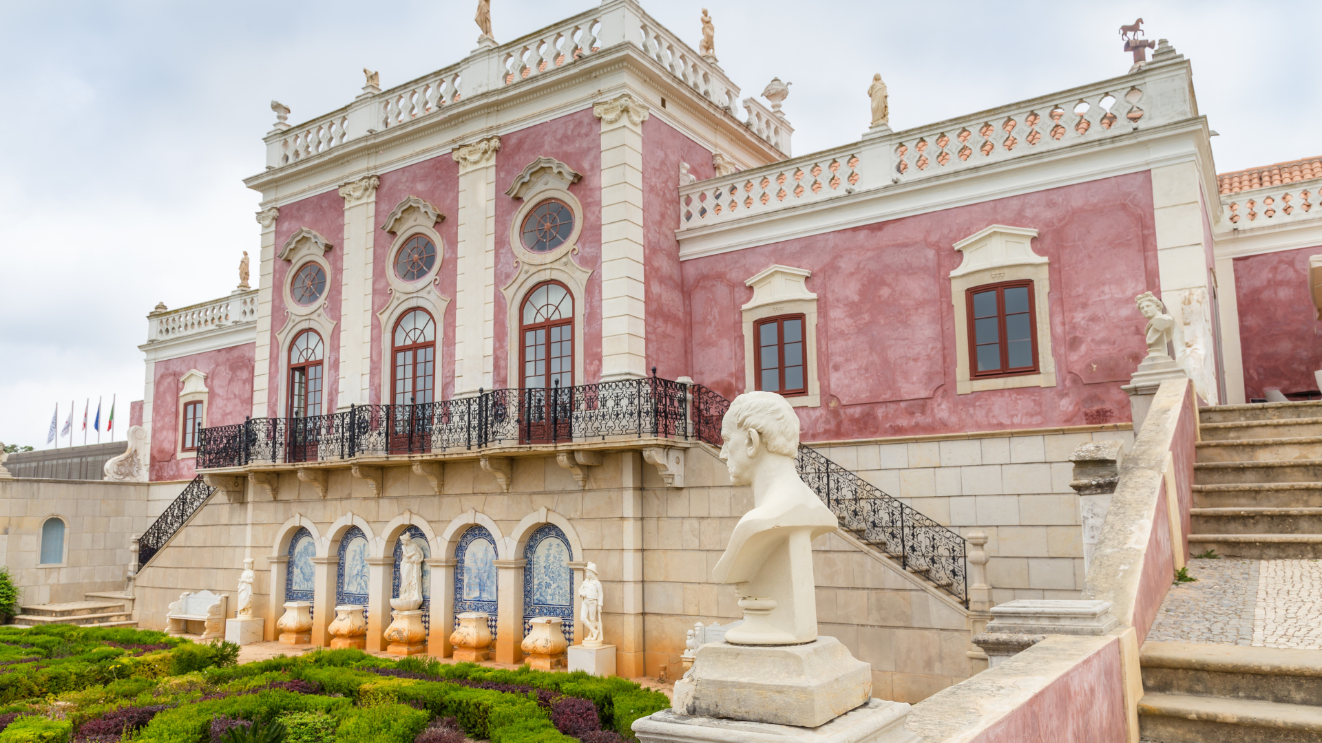 Planning a Trip to the Algarve Heres Everything People Ask (Answered!) (6)